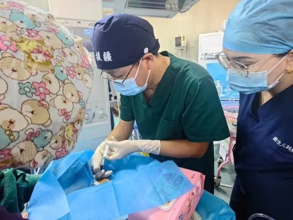 宝利配资 沪疆携手提高喀什妇幼卫生健康水平